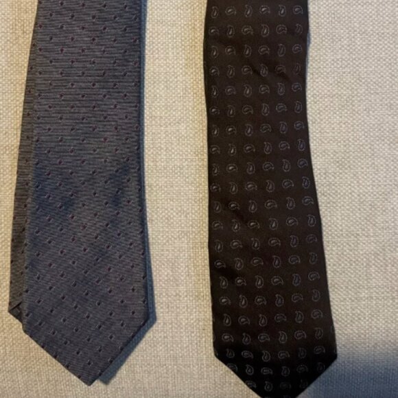 AMAZING MEN'S LIMITED EDITION LOT OF 2 MICHAEL KORS TIES - ITALY - Picture 1 of 2